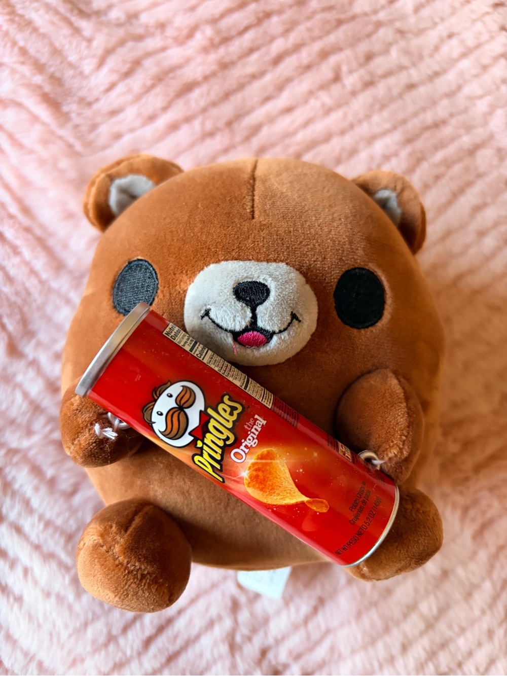 Zuru Snackles Series 3 - Bear with Pringles